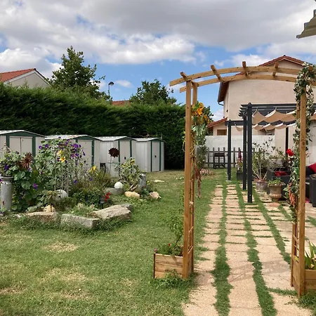 Garden And Serenity, Near Eurexpo And Groupamastadium